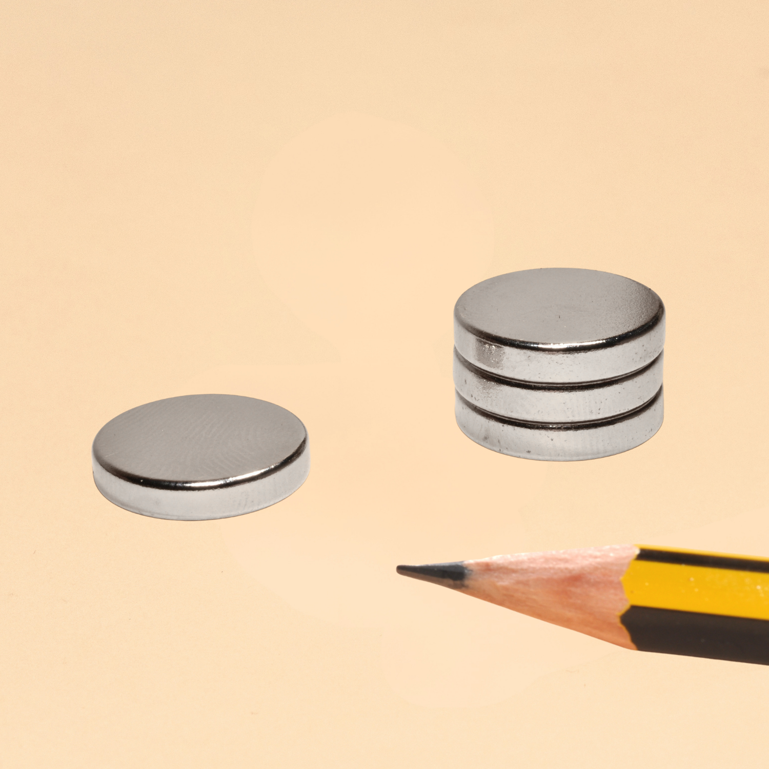 Neodymium Magnet Disc - 16mm diameter - 5mm thickness - grade n35 - Buy online wholesale and retail - model DN01.35NI00.165